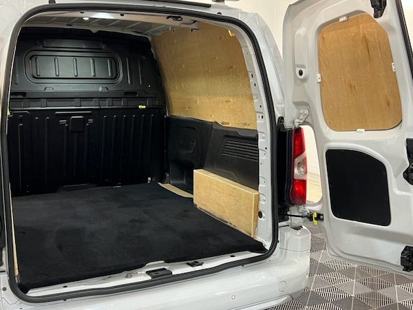 Used Citroen Berlingo 2023 for sale - 76048445: Photo 38
