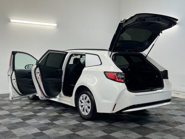 Used Toyota Corolla 2023 for sale - 75735404: Photo 46