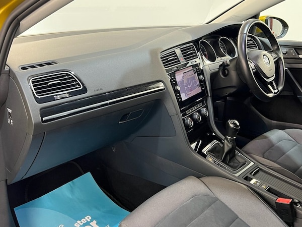 Used Volkswagen Golf 2017 for sale - 76014789: Photo 44