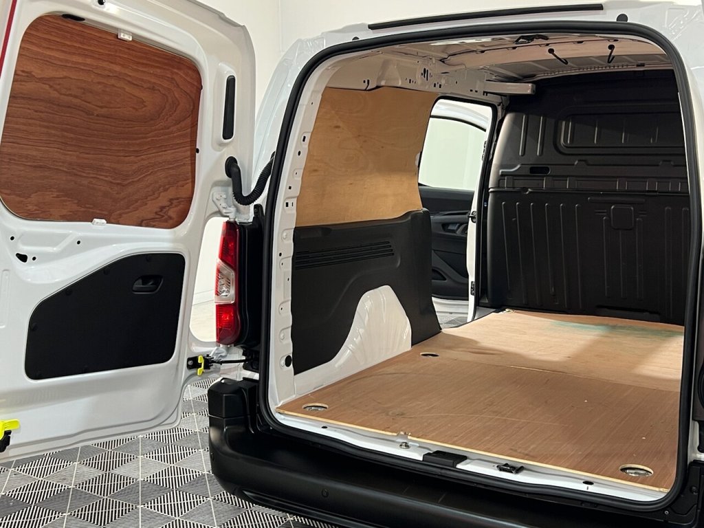 Used Vauxhall Combo 2021 for sale - 76291593: Photo 40