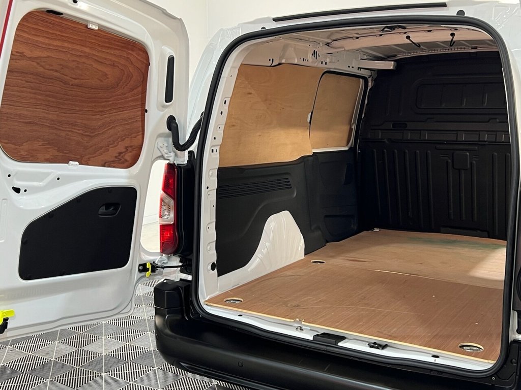 Used Vauxhall Combo 2021 for sale - 76291593: Photo 41