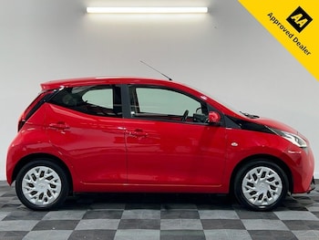 Used Toyota AYGO 2020 for sale - 75876885: Photo
