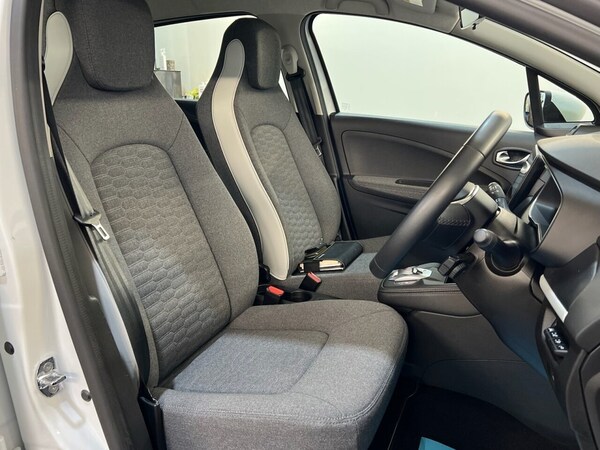 Used Renault Zoe 2022 for sale - 76256572: Photo 16