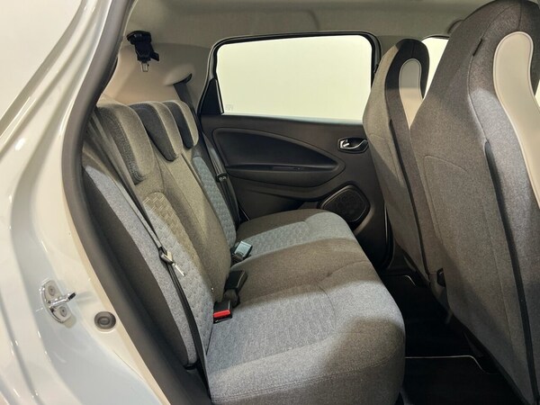 Used Renault Zoe 2022 for sale - 76256572: Photo 19