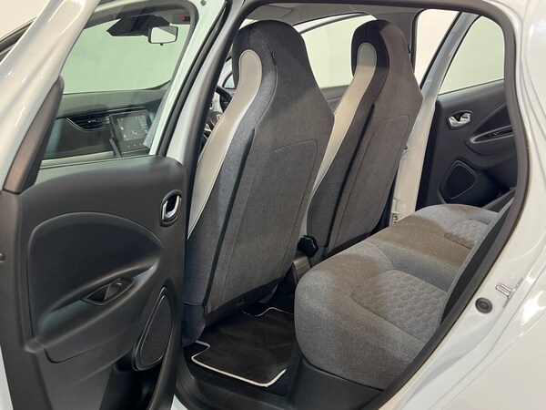 Used Renault Zoe 2022 for sale - 76256572: Photo 20