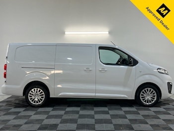 Used Vauxhall Vivaro 2023 for sale - 76038843: Photo
