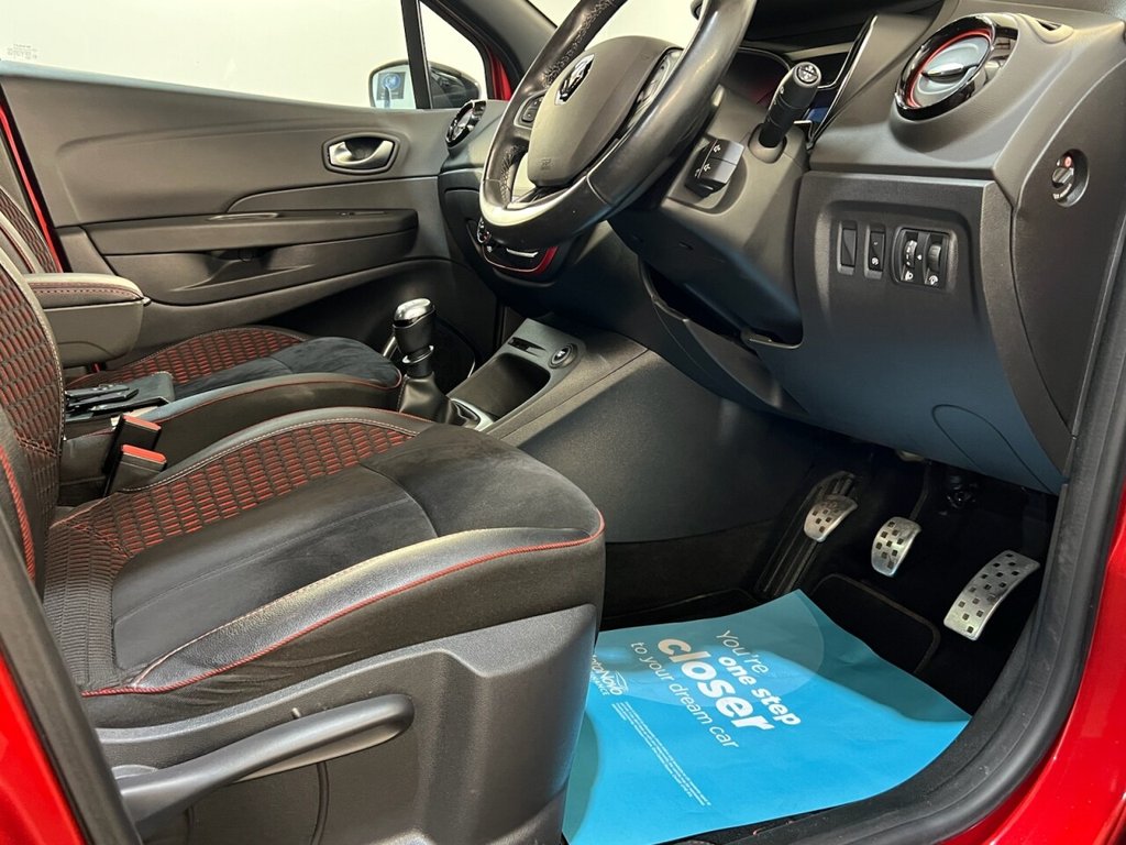 Used Renault Captur 2020 for sale - 76080661: Photo 42