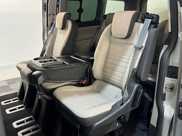 Used Ford Tourneo Custom 2022 for sale - 75728172: Photo 46
