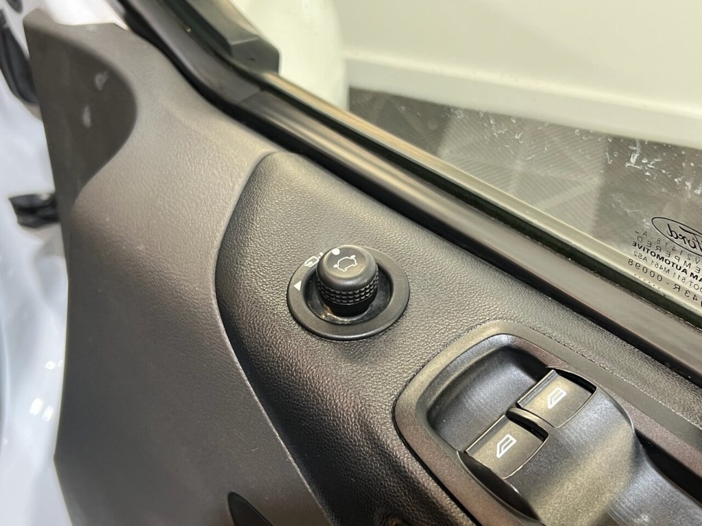 Used Ford Transit Custom 2022 for sale - 75728401: Photo 37