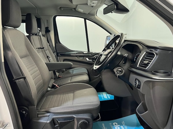 Used Ford Tourneo Custom 2019 for sale - 75728324: Photo 15