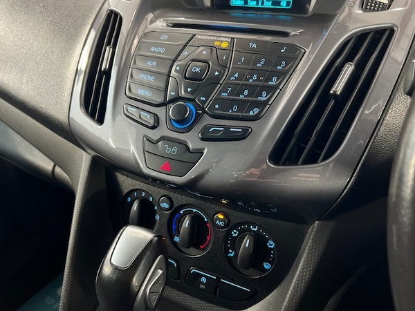 Used Ford Grand Tourneo Connect 2016 for sale - 76256601: Photo 28