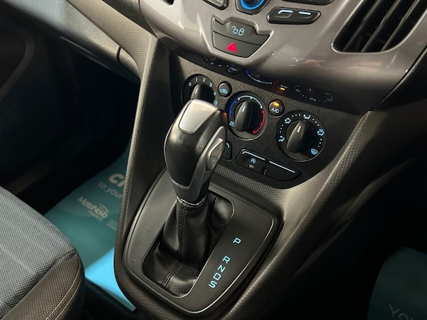 Used Ford Grand Tourneo Connect 2016 for sale - 76256601: Photo 29