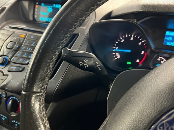 Used Ford Grand Tourneo Connect 2016 for sale - 76256601: Photo 33