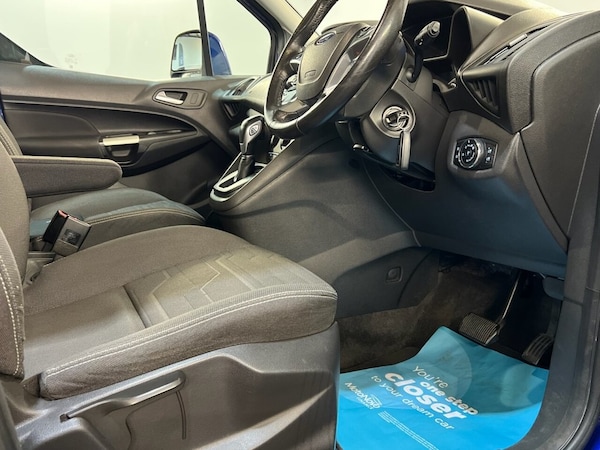 Used Ford Grand Tourneo Connect 2016 for sale - 76256601: Photo 37