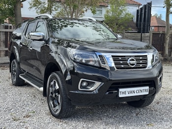 Nissan - Navara