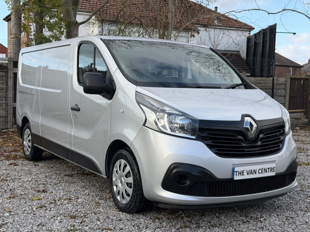 Used Renault Trafic 2018 for sale - 76483187: Photo 1