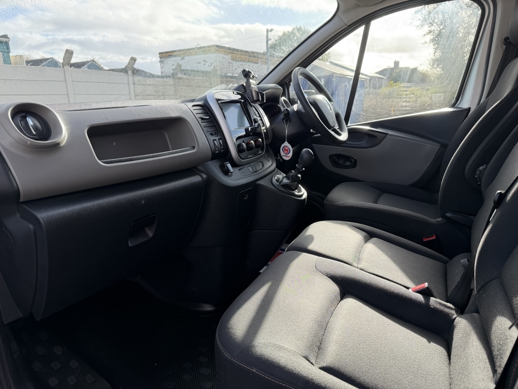 Used Renault Trafic 2018 for sale - 76483187: Photo 14