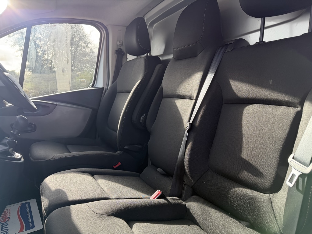 Used Renault Trafic 2018 for sale - 76483187: Photo 15