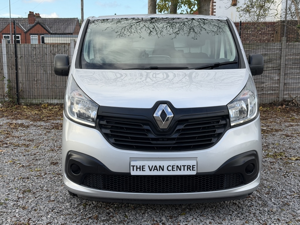 Used Renault Trafic 2018 for sale - 76483187: Photo 2