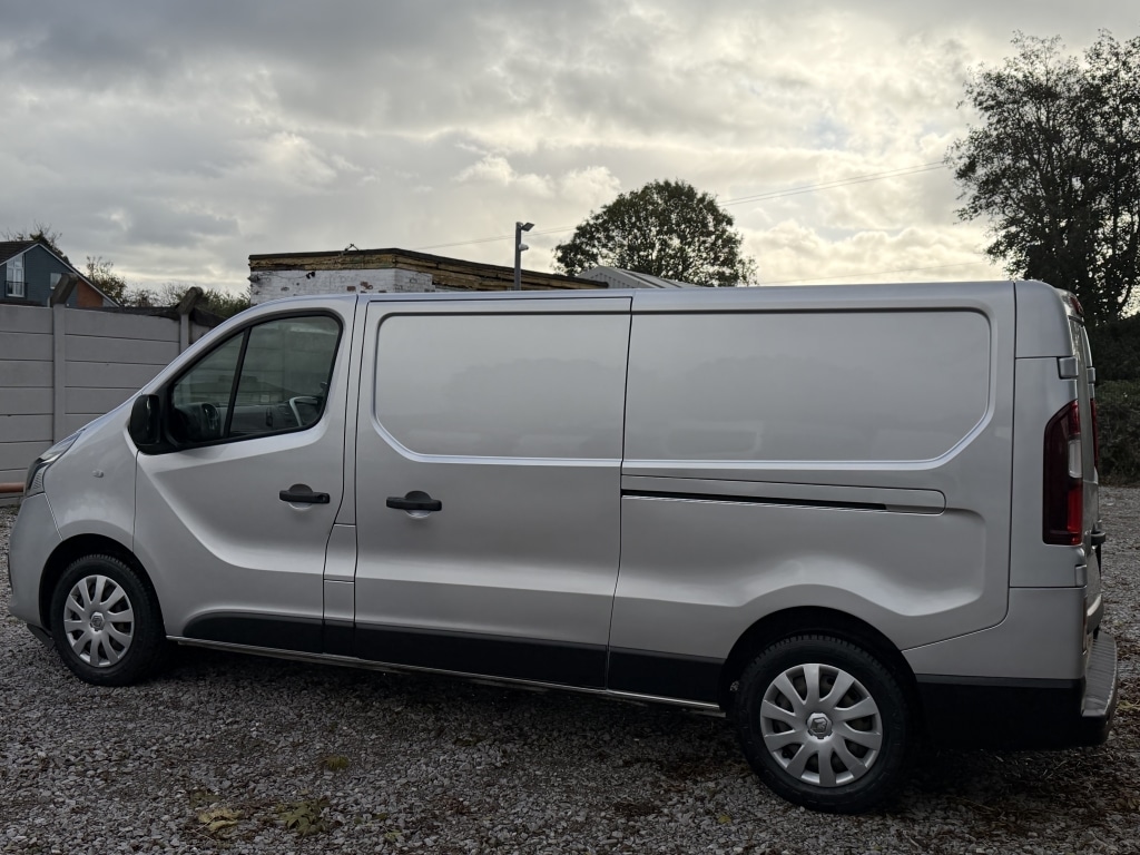 Used Renault Trafic 2018 for sale - 76483187: Photo 6
