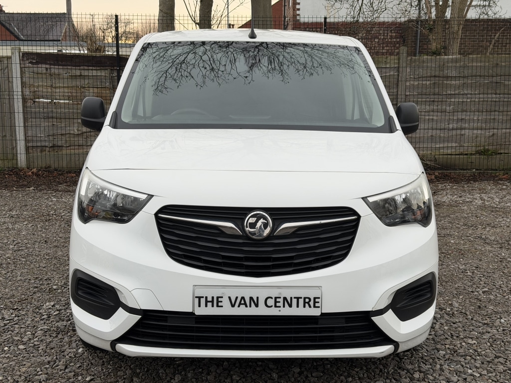 Used Vauxhall Combo 2020 for sale - 77213706: Photo 2