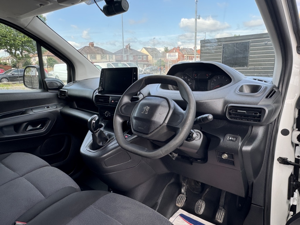 Used Peugeot Partner 2021 for sale - 77003807: Photo 16