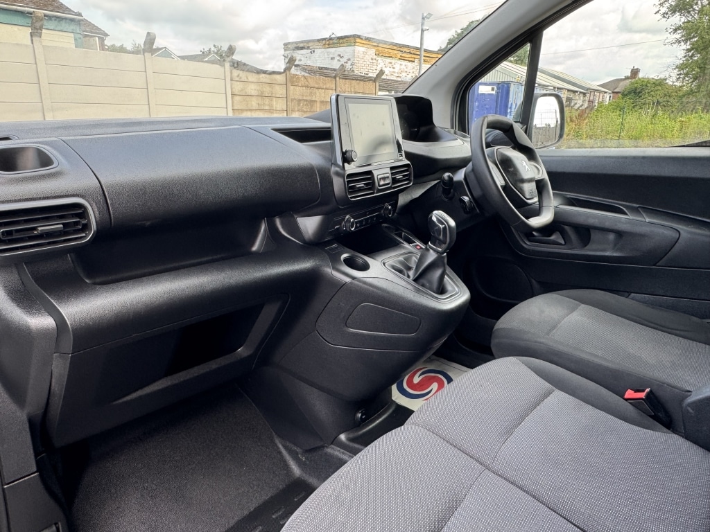 Used Peugeot Partner 2021 for sale - 77003807: Photo 17