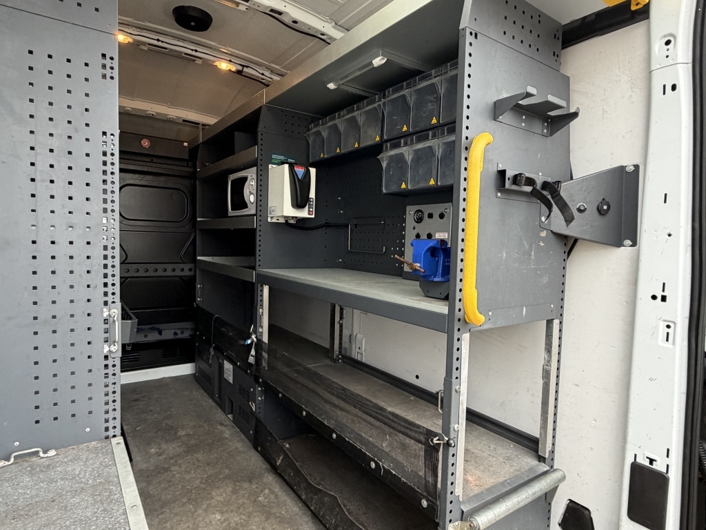 Used Ford Transit 2018 for sale - 76566734: Photo 9