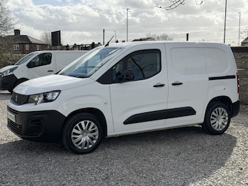 Used Peugeot Partner 2022 for sale - 77837274: Photo