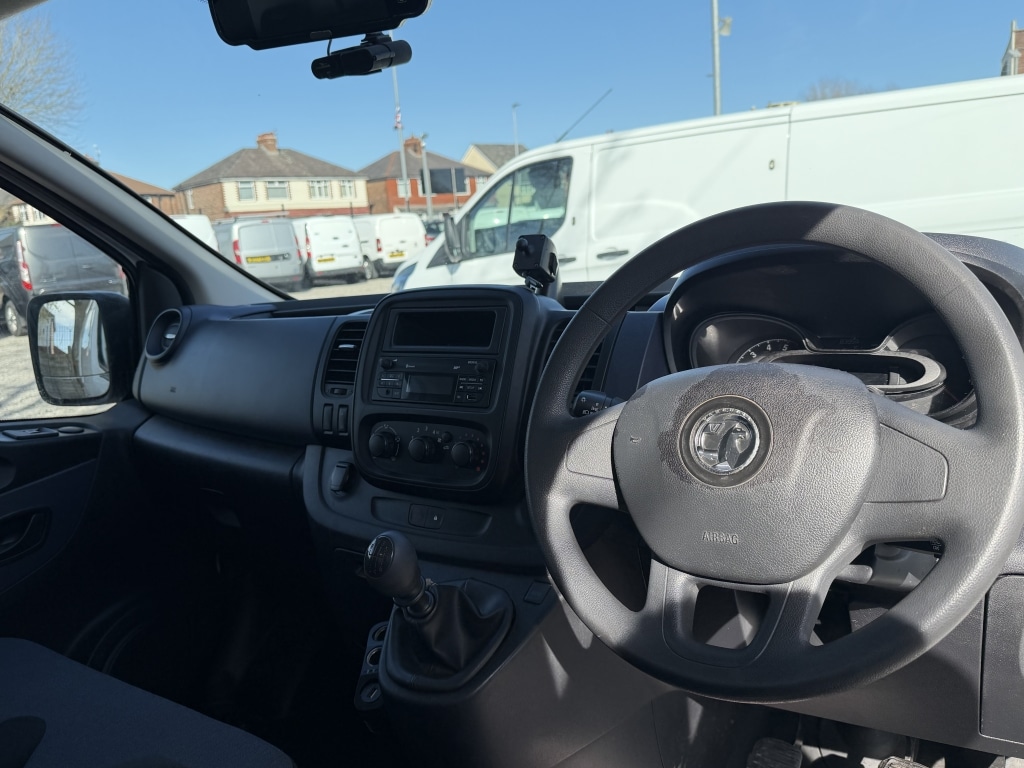 Used Vauxhall Vivaro 2018 for sale - 77933639: Photo 18