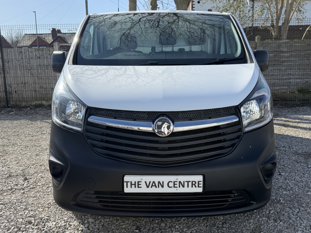 Used Vauxhall Vivaro 2018 for sale - 77933639: Photo 2