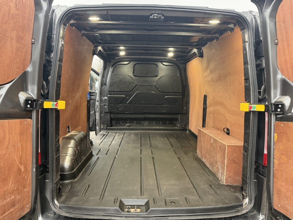 Used Ford Transit Custom 2022 for sale - 77531384: Photo 16