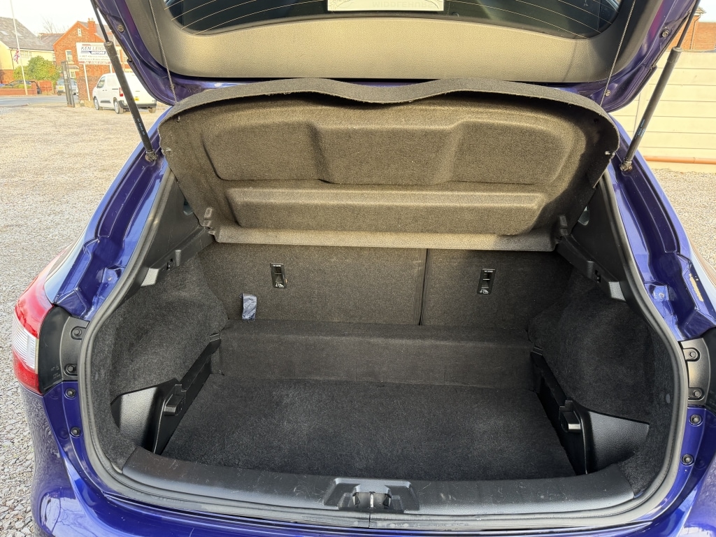 Used Nissan Qashqai 2015 for sale - 76656446: Photo 10