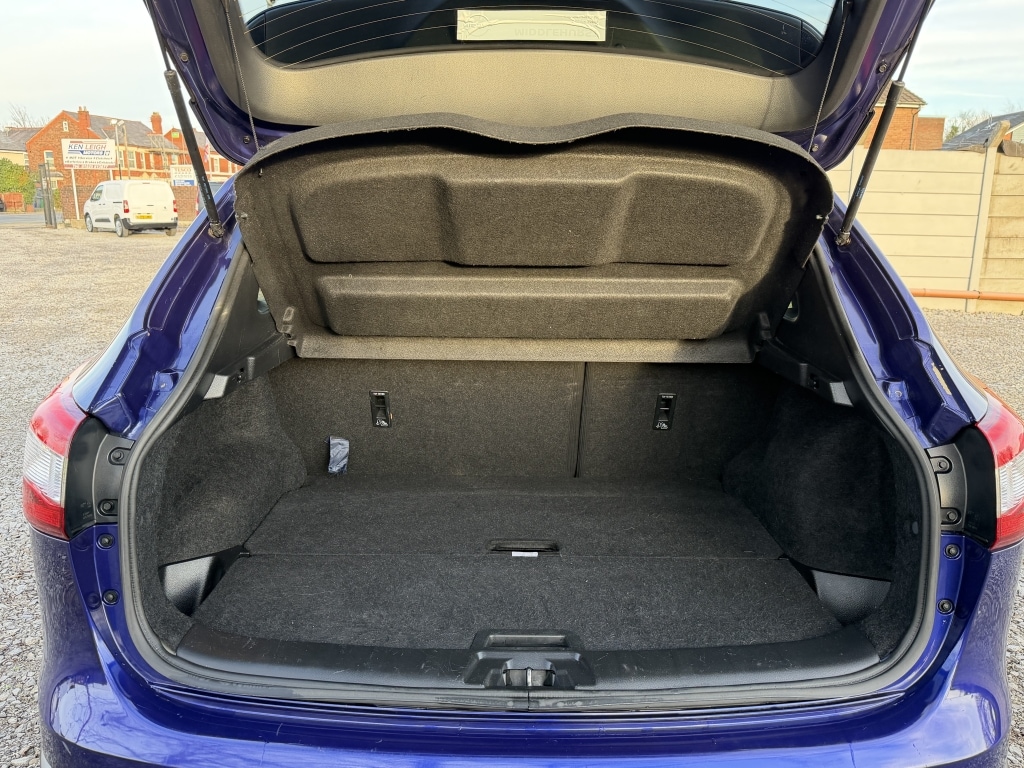 Used Nissan Qashqai 2015 for sale - 76656446: Photo 9