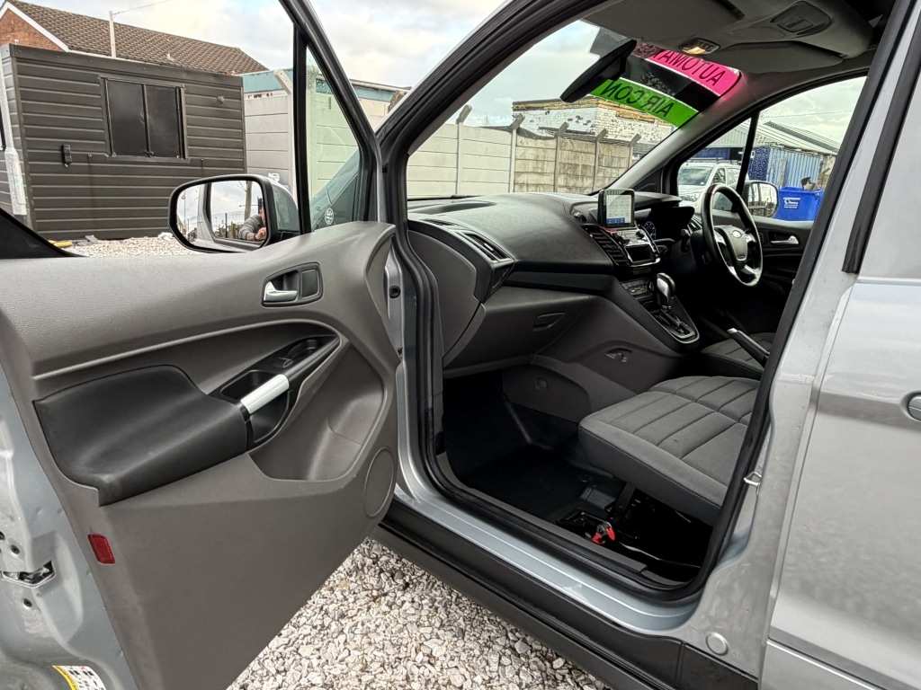 Used Ford Transit Connect 2023 for sale - 76893384: Photo 16