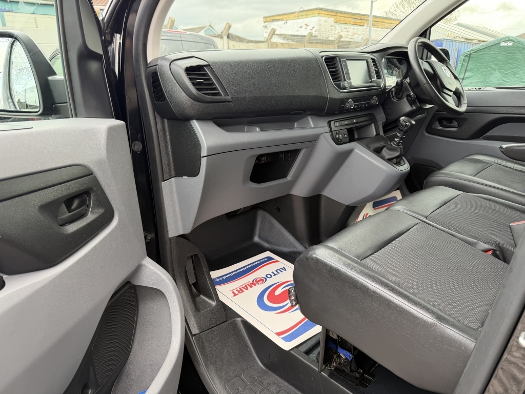 Used Vauxhall Vivaro 2021 for sale - 78133109: Photo 12