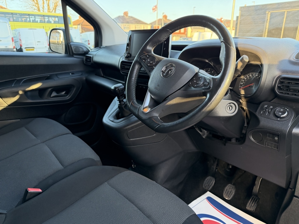 Used Vauxhall Combo 2022 for sale - 76893379: Photo 13