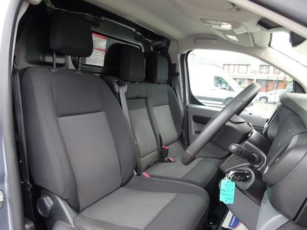 Used Vauxhall Vivaro 2022 for sale - 76182735: Photo 14