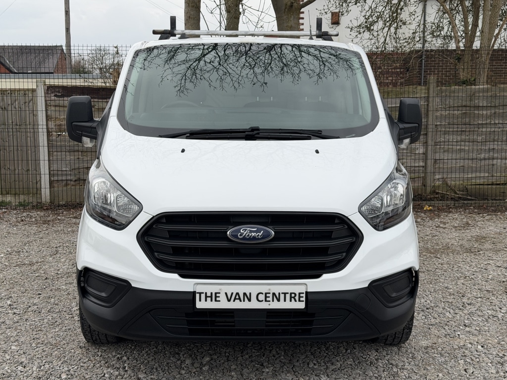 Used Ford Transit Custom 2023 for sale - 77762256: Photo 2