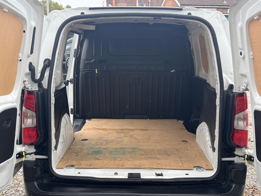 Used Peugeot Partner 2021 for sale - 77531383: Photo 9