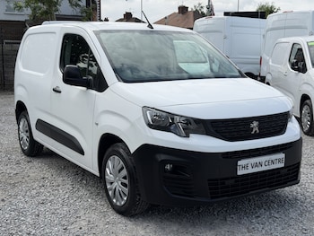 Used Peugeot Partner 2021 for sale - 79302400: Photo