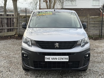 Used Peugeot Partner 2020 for sale - 77034716: Photo