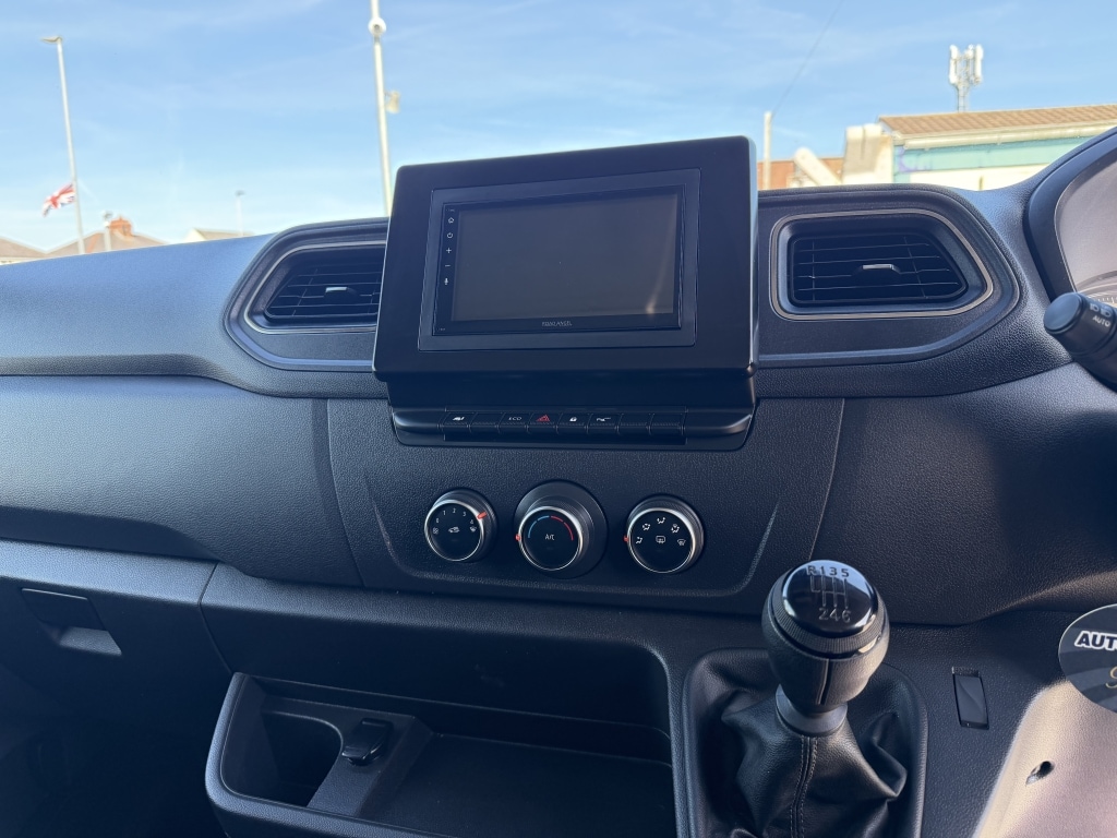 Used Renault Master 2022 for sale - 77933642: Photo 23