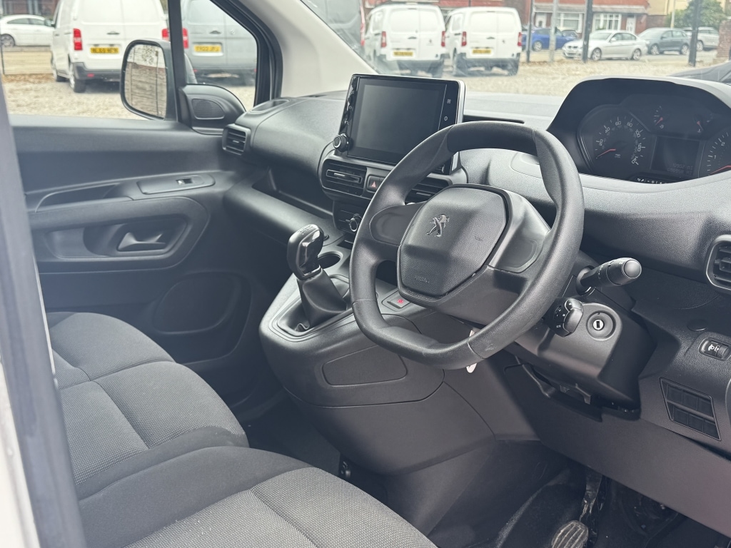 Used Peugeot Partner 2021 for sale - 76426850: Photo 13