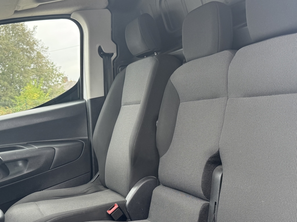 Used Peugeot Partner 2021 for sale - 76426850: Photo 15