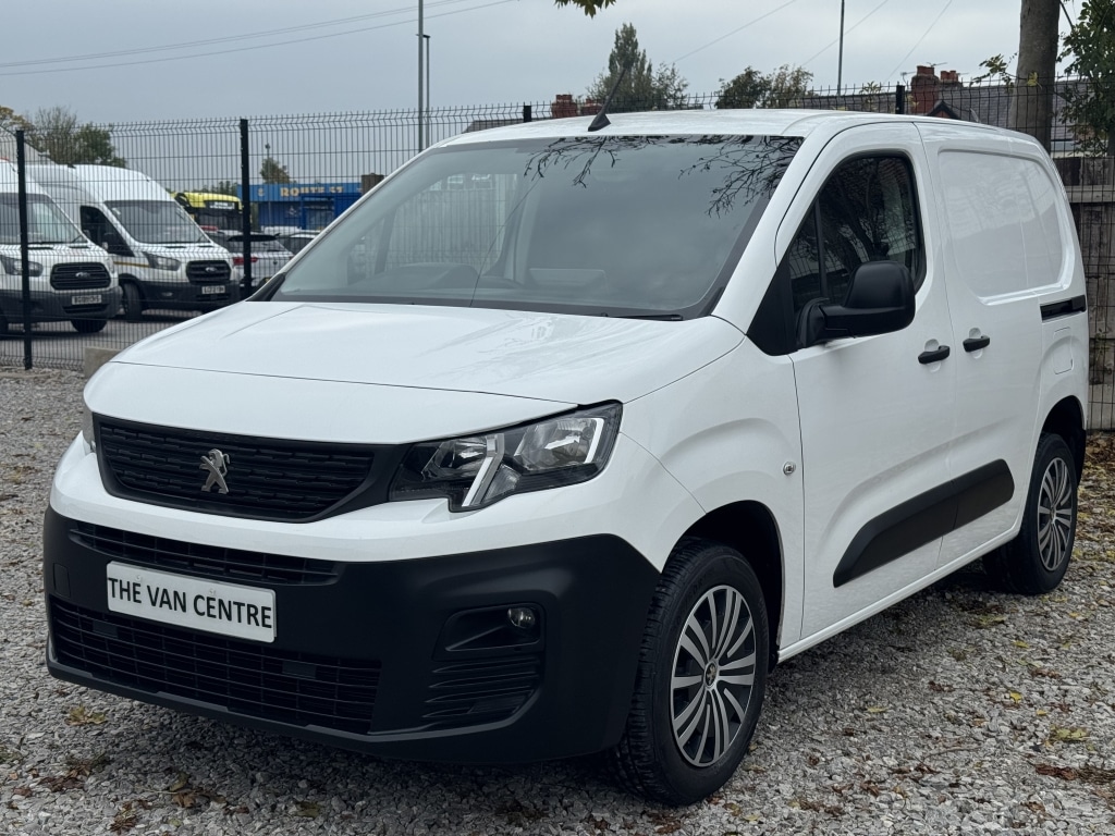 Used Peugeot Partner 2021 for sale - 76426850: Photo 3