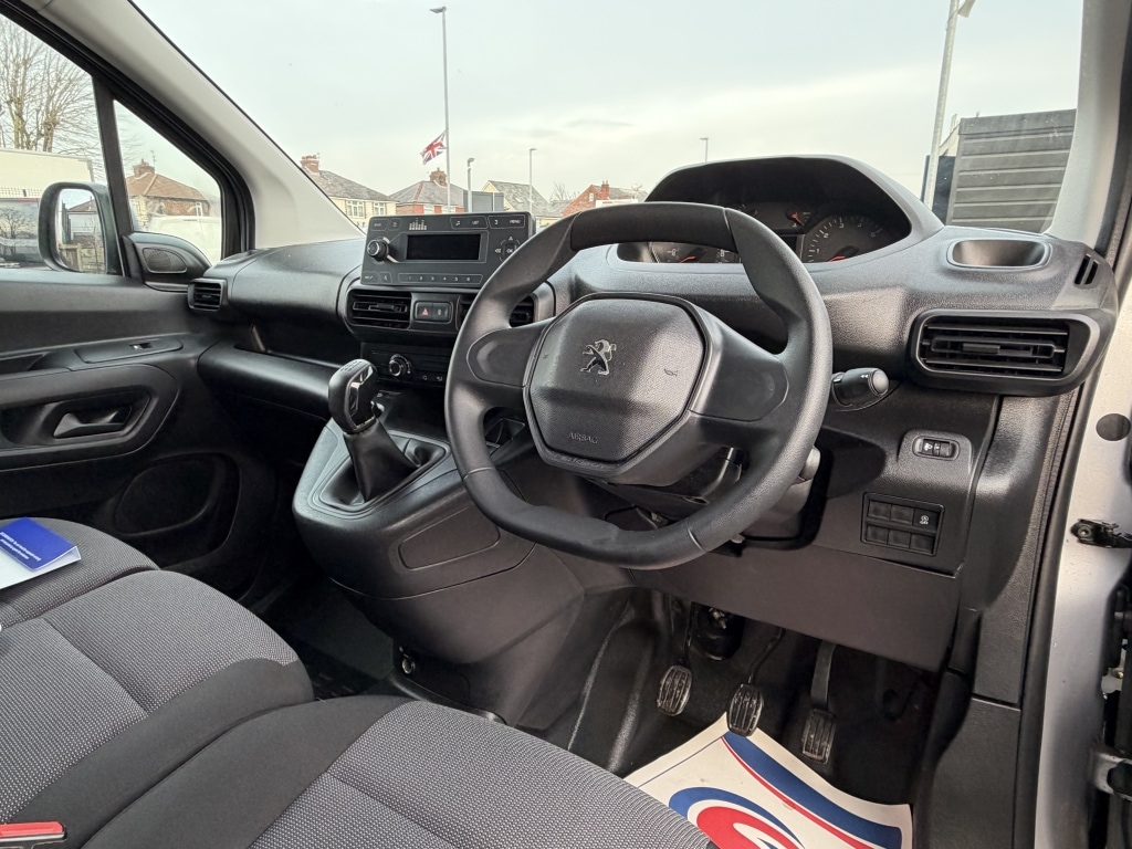 Used Peugeot Partner 2020 for sale - 77213708: Photo 11