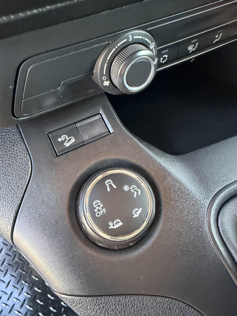 Used Peugeot Partner 2020 for sale - 77055298: Photo 15