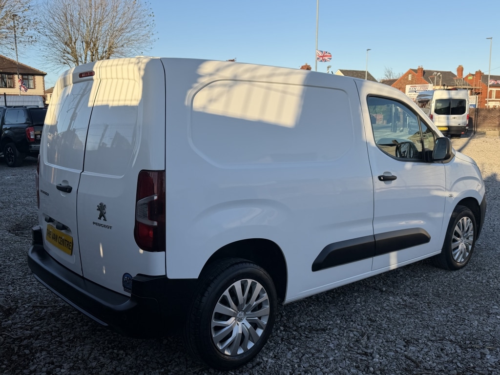 Used Peugeot Partner 2020 for sale - 77213711: Photo 9