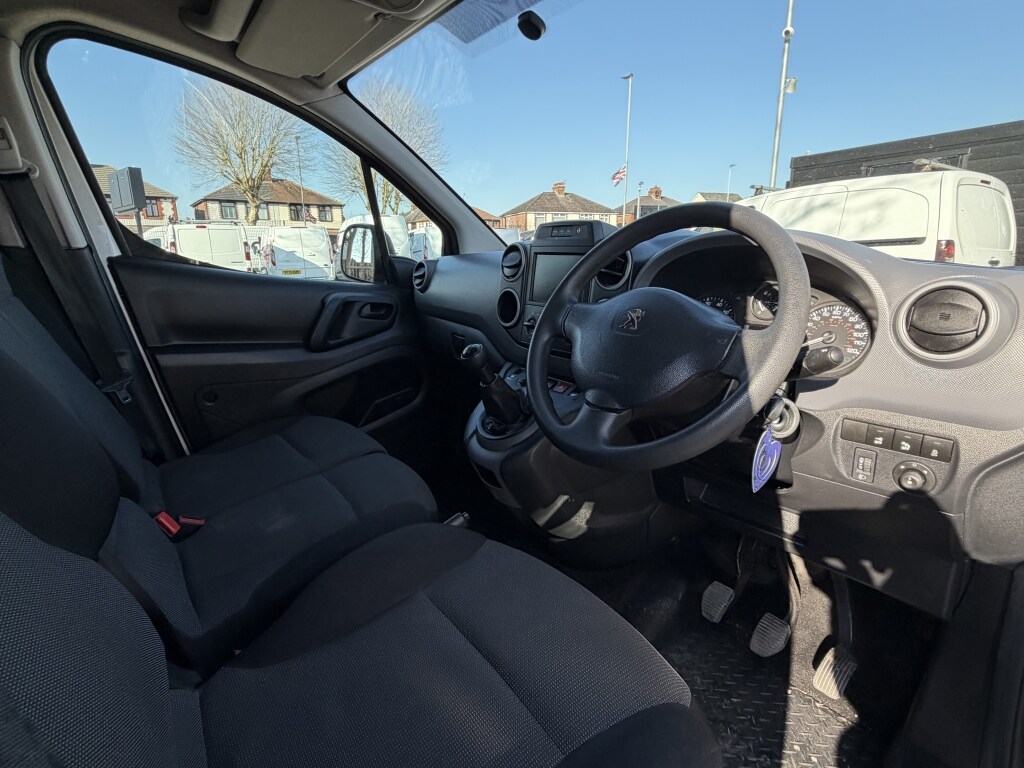 Used Peugeot Partner 2018 for sale - 77745231: Photo 11